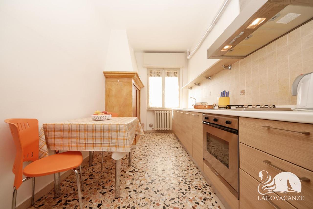 Appartamento Anna San Felice del Benaco Exteriör bild